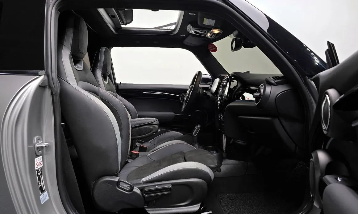 Mini Cooper 2024 из KR, фото 10