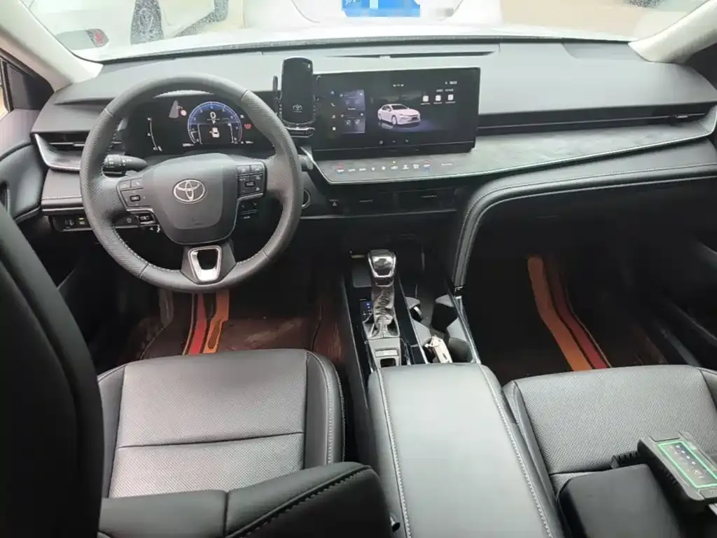 Toyota Camry 2024 из CN, фото 4