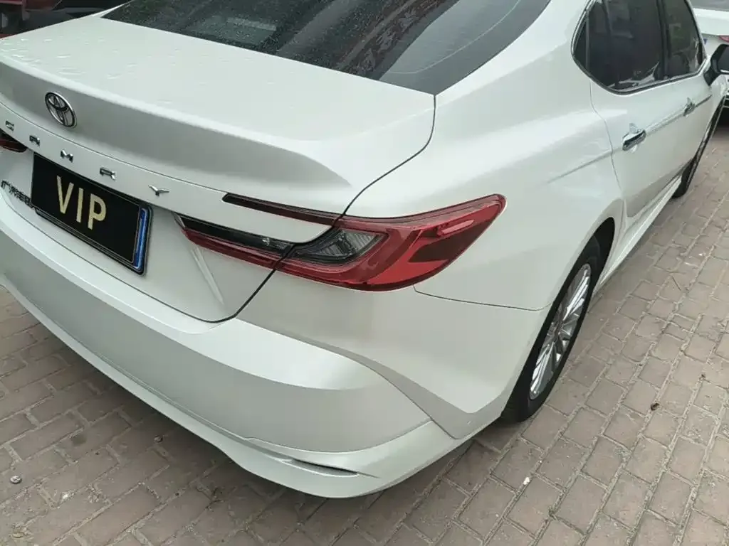 Toyota Camry 2024 из CN, фото 2