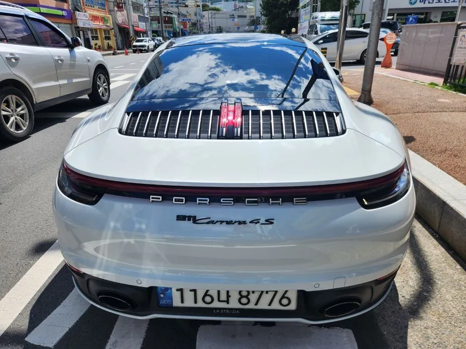 Porsche 911 2022 из KR, фото 9