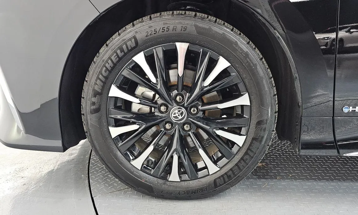 Toyota Alphard 2025 из KR, фото 10