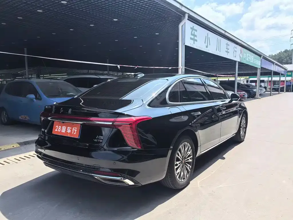 Hongqi H5 — фото 3
