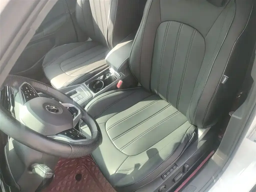 Volkswagen Golf 2023 из CN, фото 5