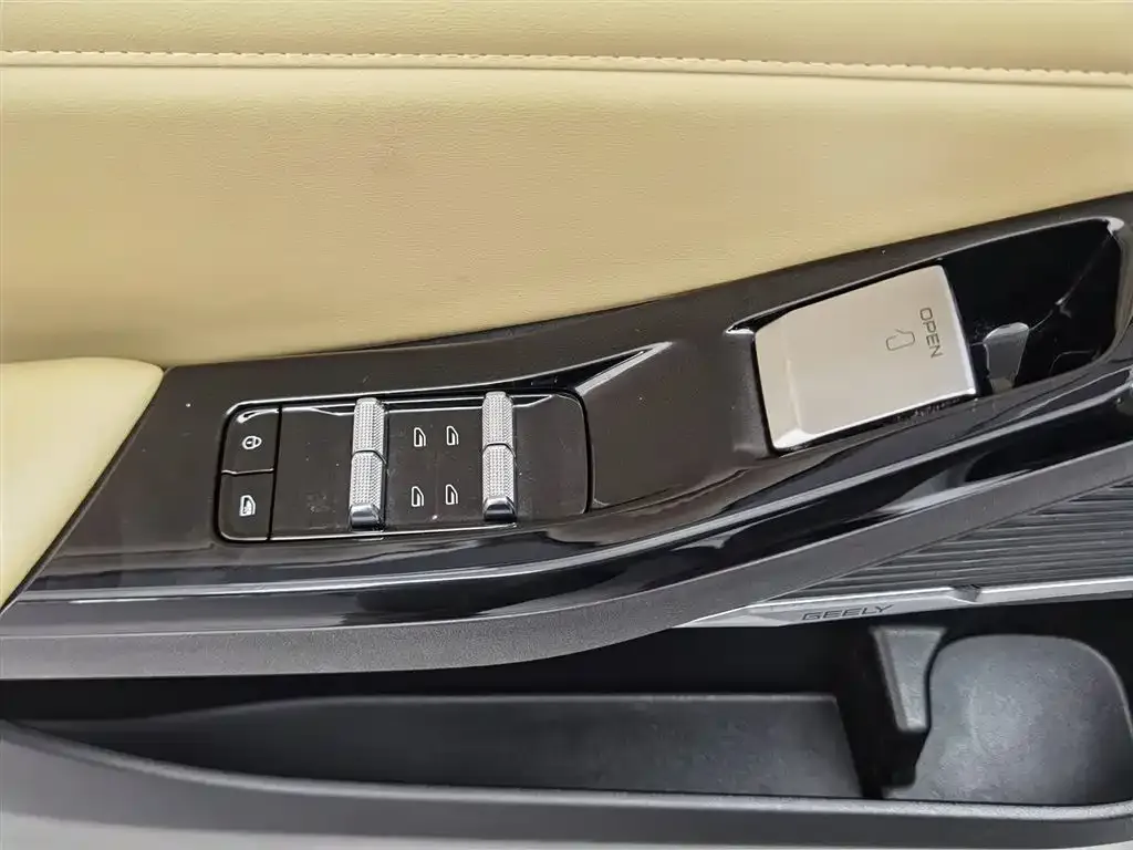 Geely Galaxy L6 2025 из CN, фото 6