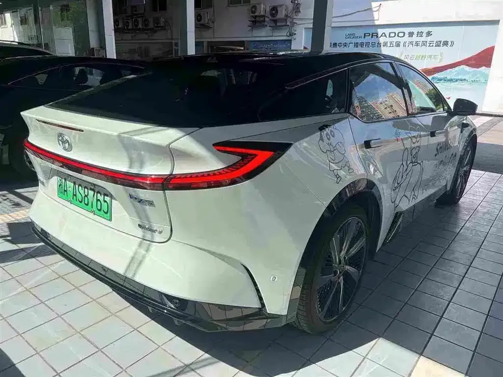 Toyota bZ5 2025 из CN, фото 7