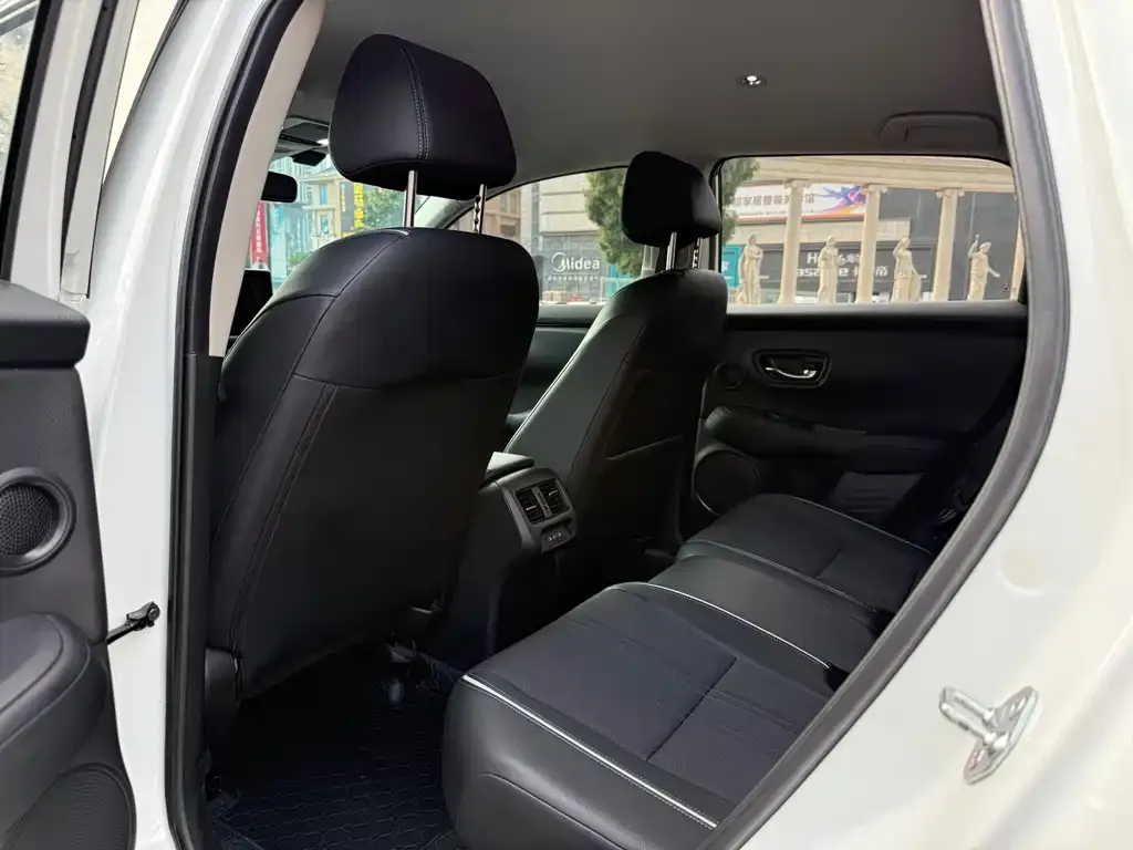 Honda HR-V 2024 из CN, фото 4