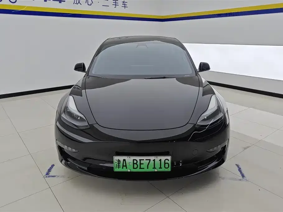 Tesla Model 3 — фото 6