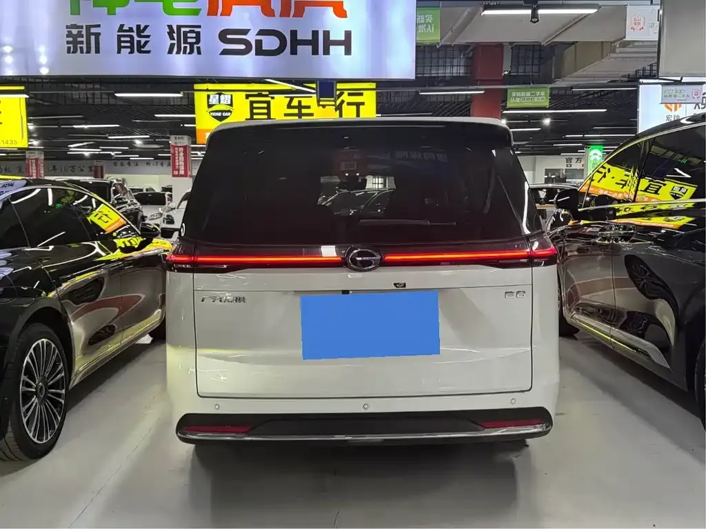 GAC Motor 传祺E8 PHEV 2025 из CN, фото 3