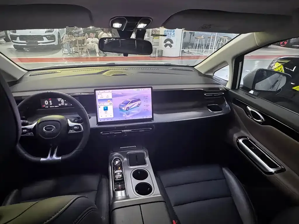 GAC Motor 传祺E8 PHEV 2025 из CN, фото 6