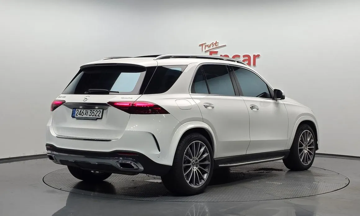 Mercedes-Benz GLE-Class — фото 5
