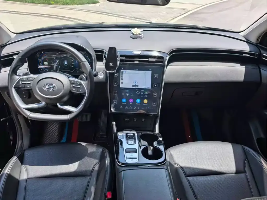 Hyundai Tucson — фото 2