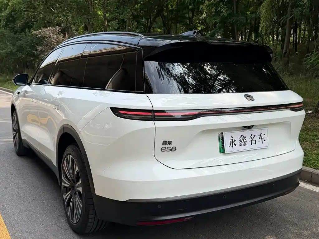 NIO ES8 — фото 7