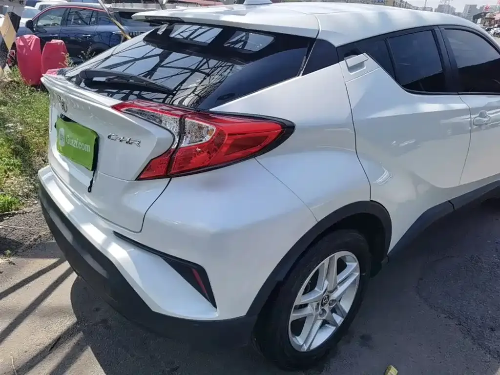Toyota C-HR 2022 из CN, фото 8