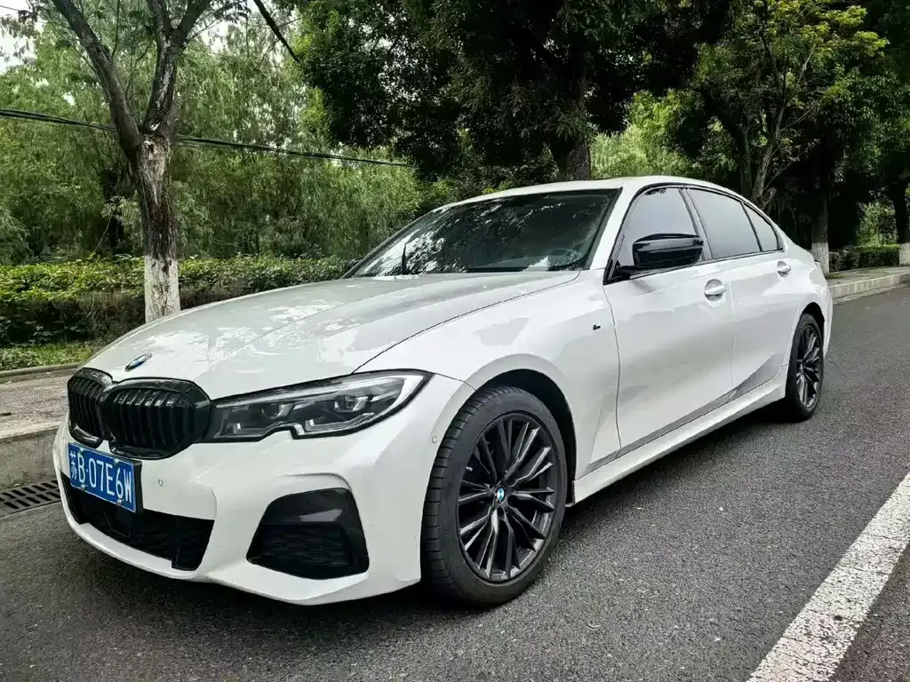 BMW 3 Series — фото 1