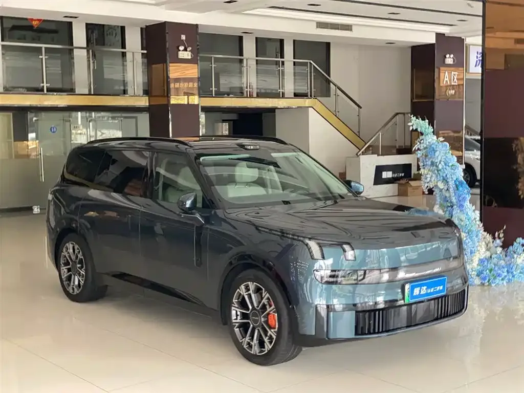 Lynk & Co 900 2025 из CN, фото 3