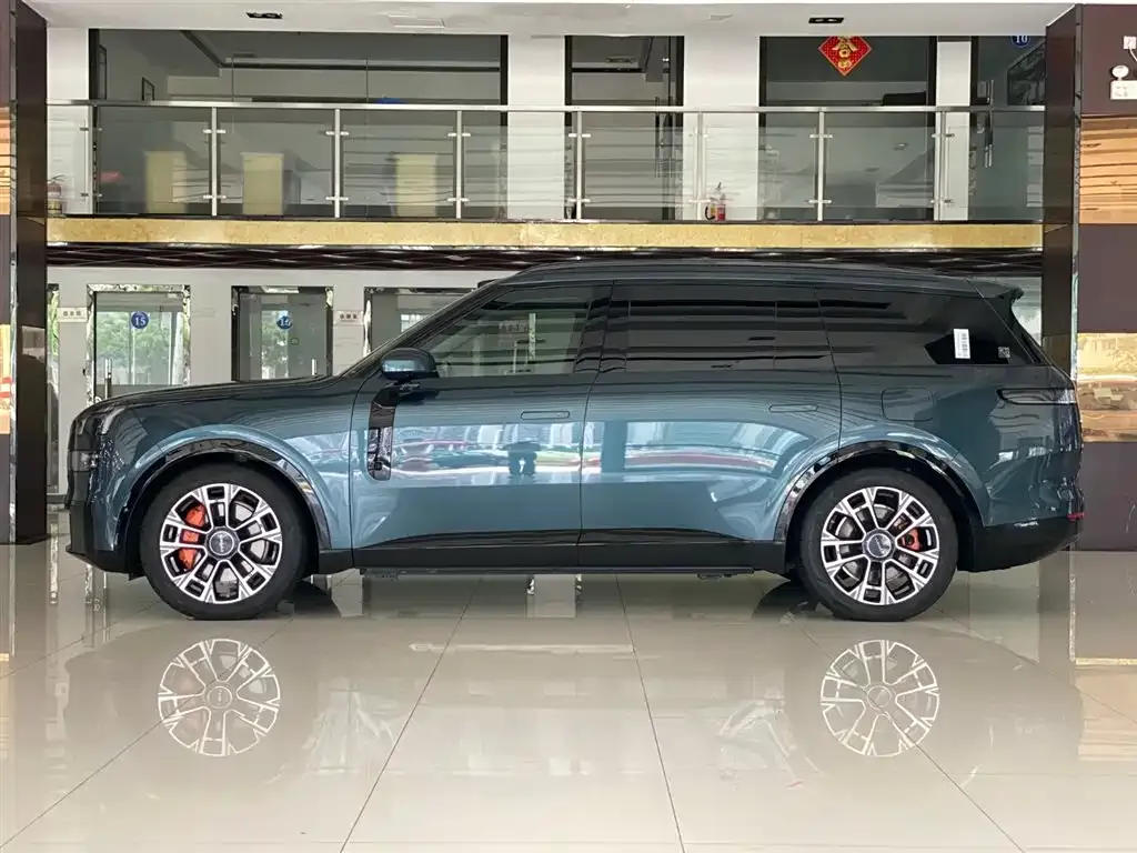 Lynk & Co 900 2025 из CN, фото 4