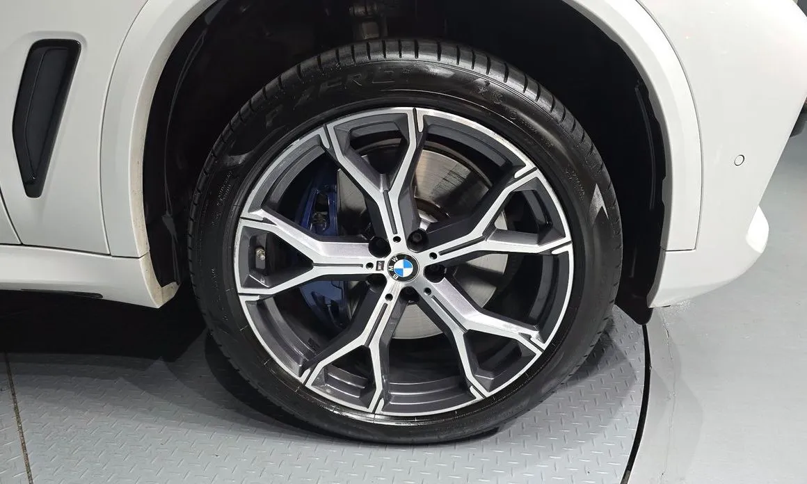 BMW X5 2021 из KR, фото 3