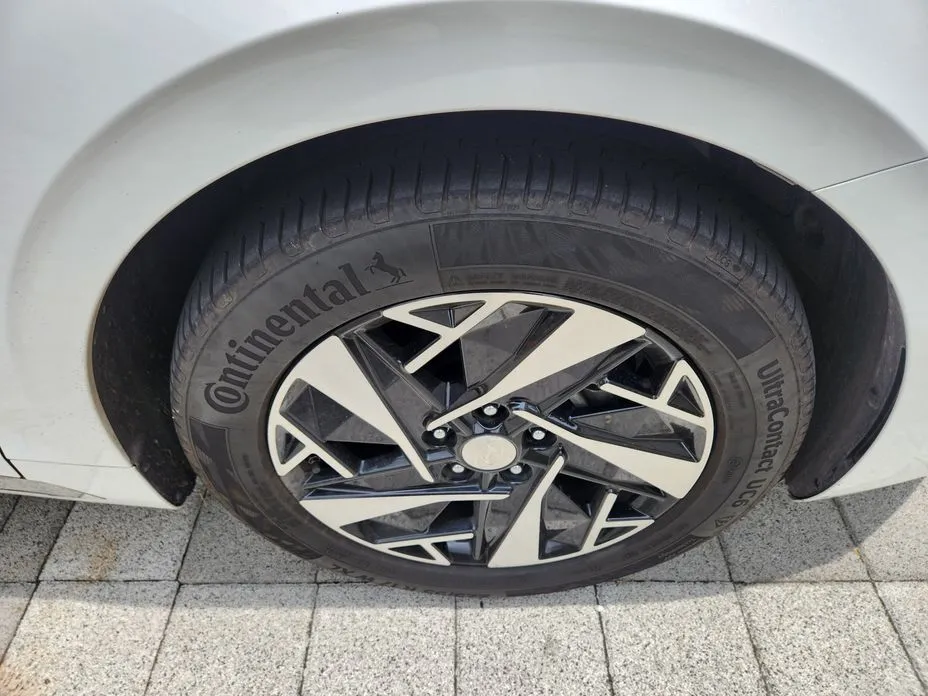 Hyundai Grandeur 2022 из KR, фото 3