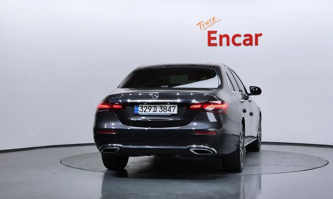 Mercedes-Benz E-Class 2021 из KR, фото 10