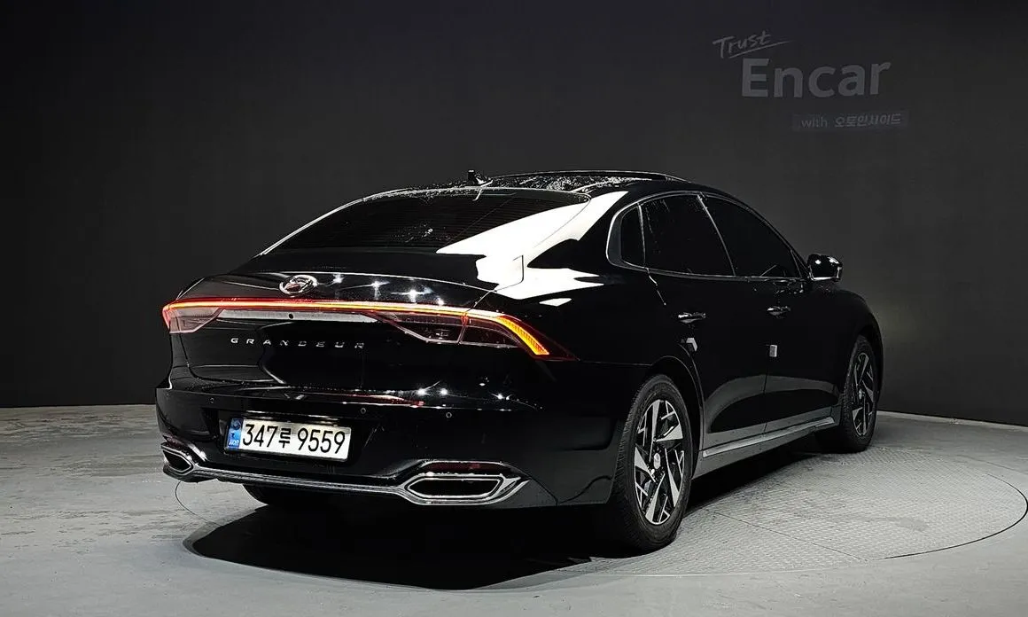 Hyundai Grandeur 2023 из KR, фото 3