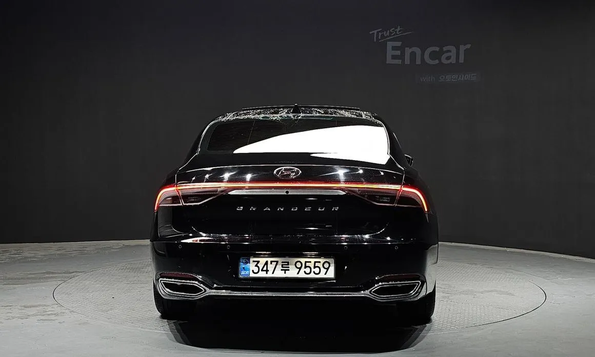 Hyundai Grandeur 2023 из KR, фото 2