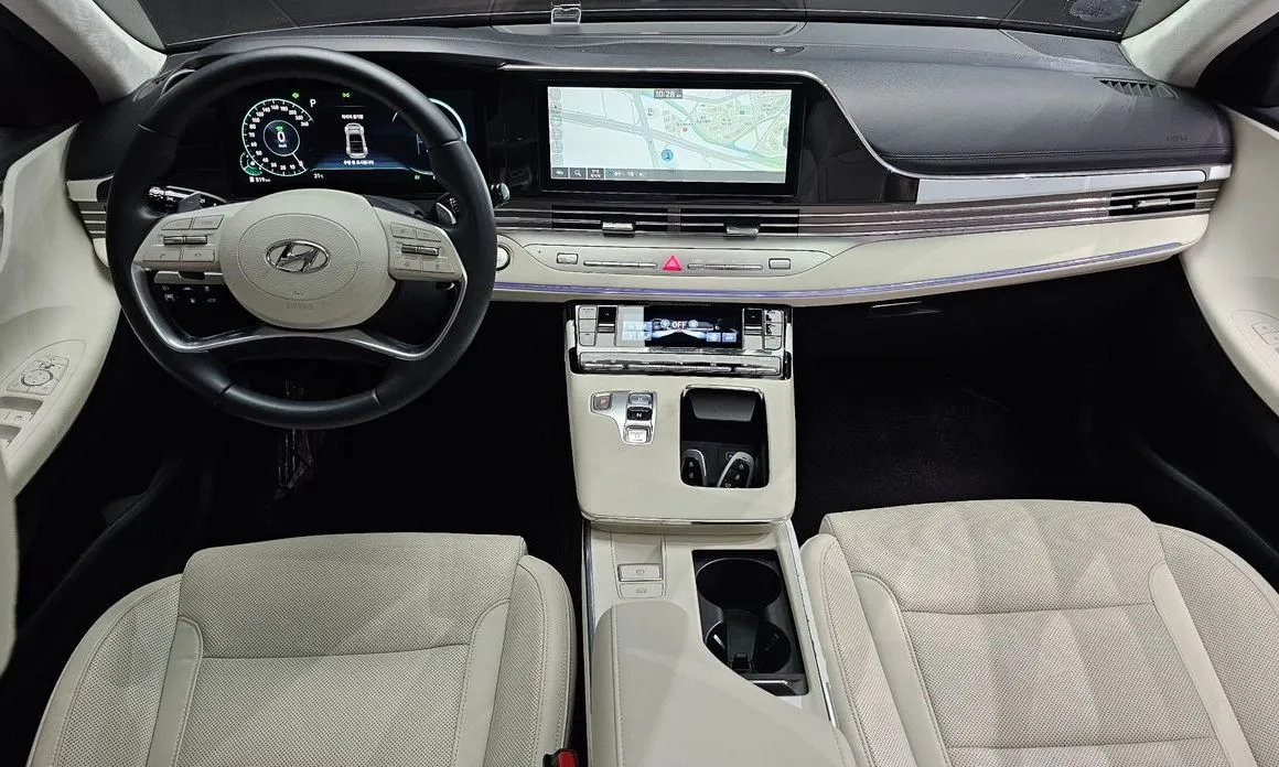 Hyundai Grandeur 2023 из KR, фото 6