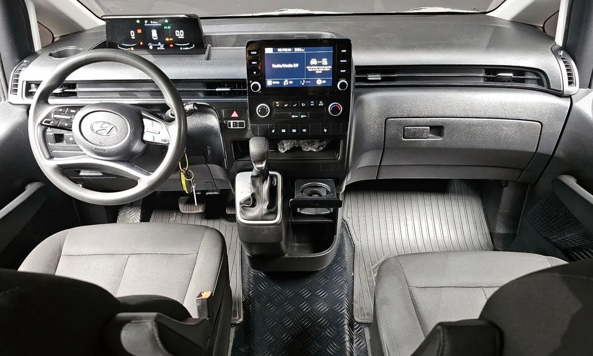 Hyundai Staria 2022 из KR, фото 10