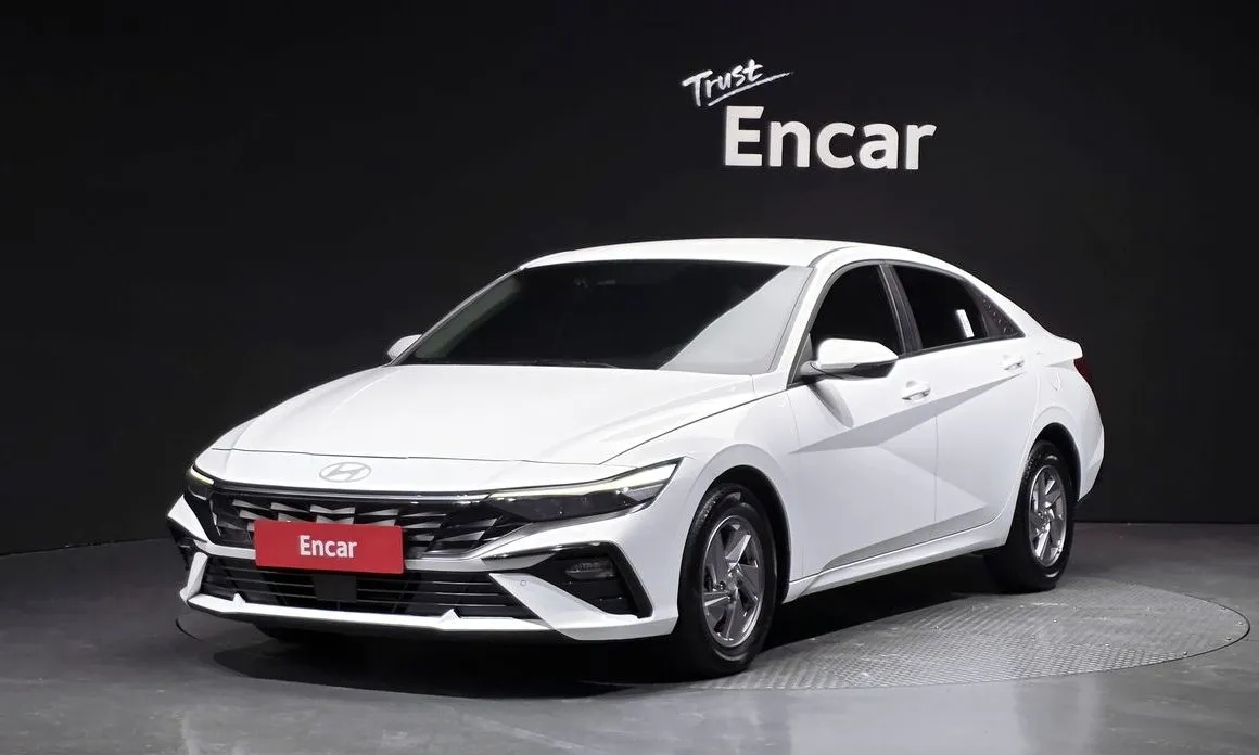 Hyundai AVANTE 2024 из KR, фото 1