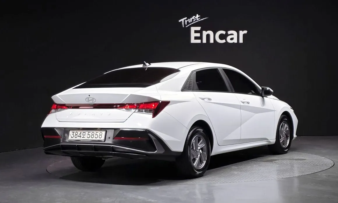 Hyundai AVANTE 2024 из KR, фото 8