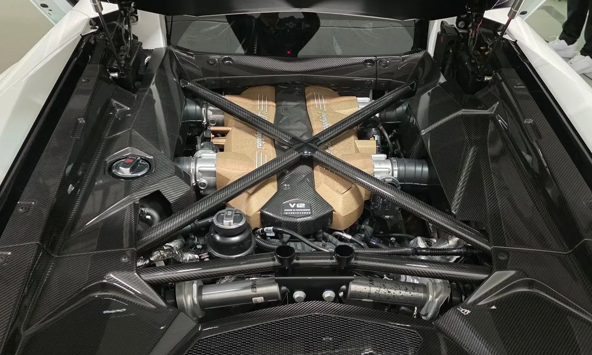 Lamborghini Aventador 2022 из KR, фото 10