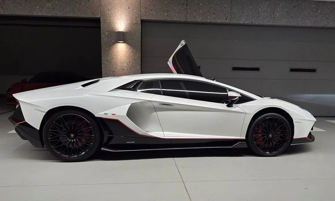 Lamborghini Aventador 2022 из KR, фото 8