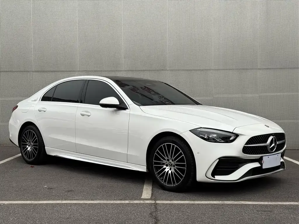 Mercedes-Benz C-Class — фото 10