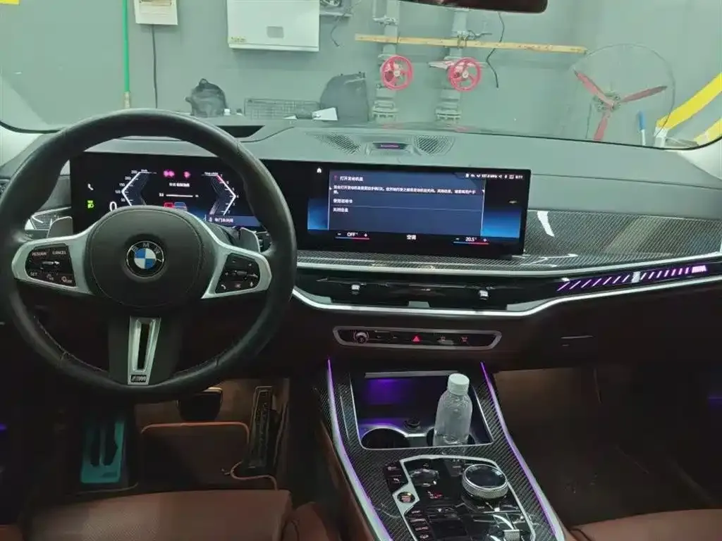 BMW X7 M60i 2023 из CN, фото 5