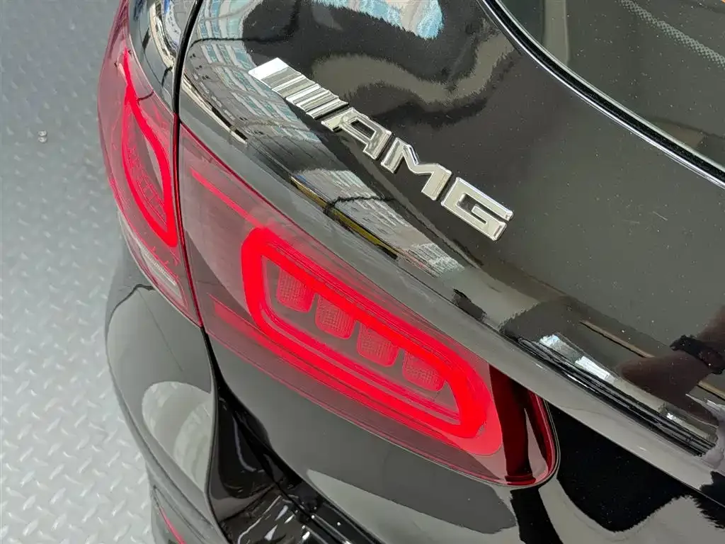 Mercedes-Benz GLC AMG 2023 из CN, фото 3