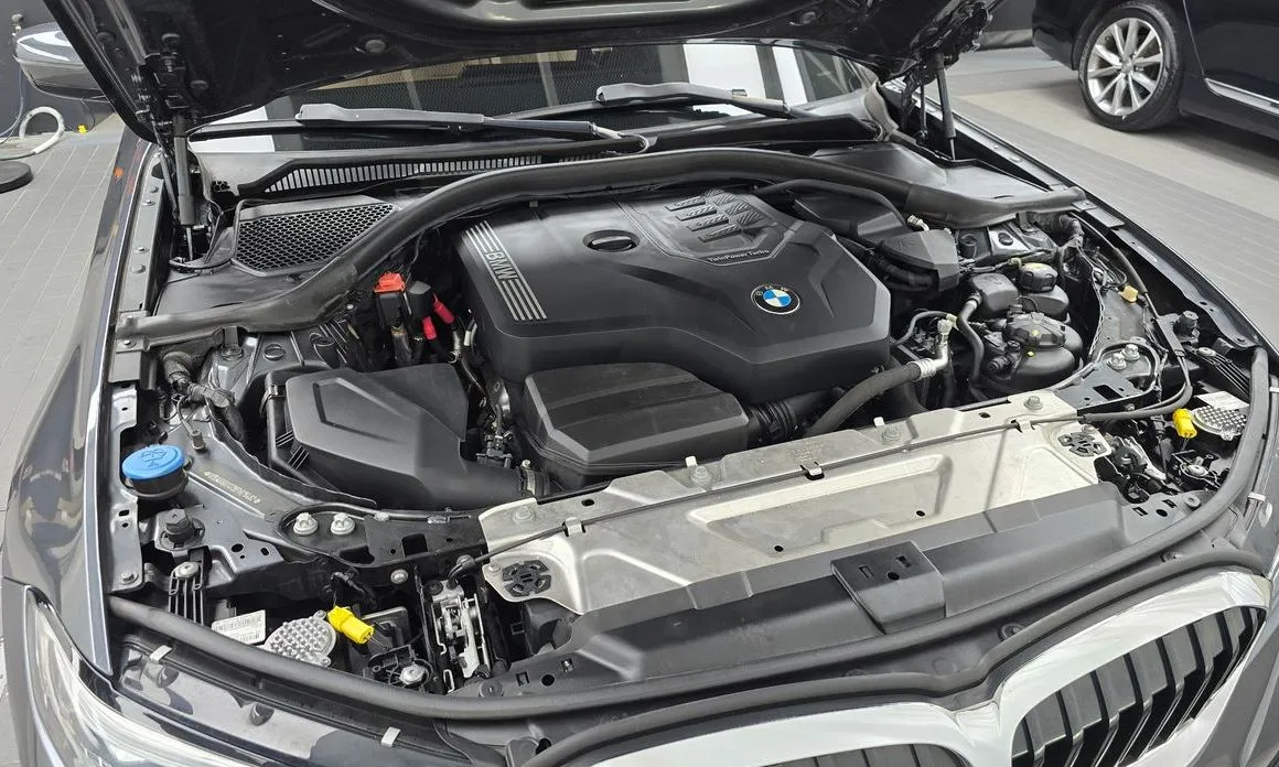 BMW 3-Series 2022 из KR, фото 9