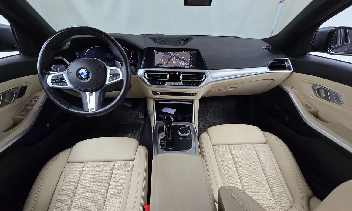 BMW 3-Series 2022 из KR, фото 10