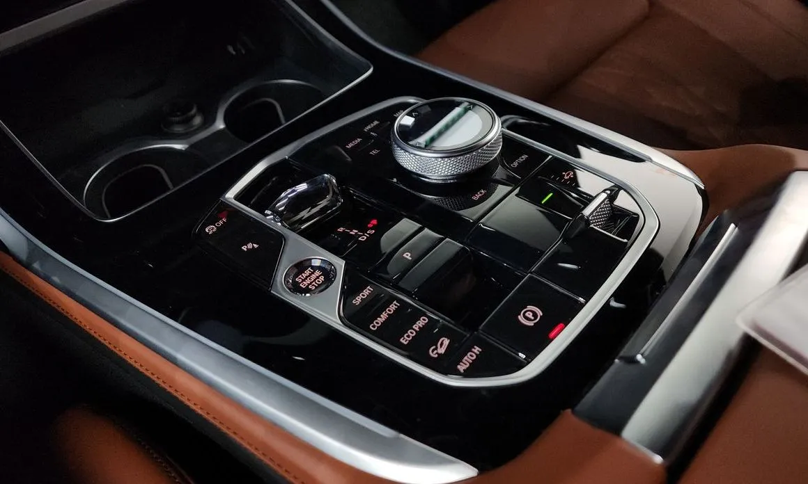 BMW X7 2024 из KR, фото 5
