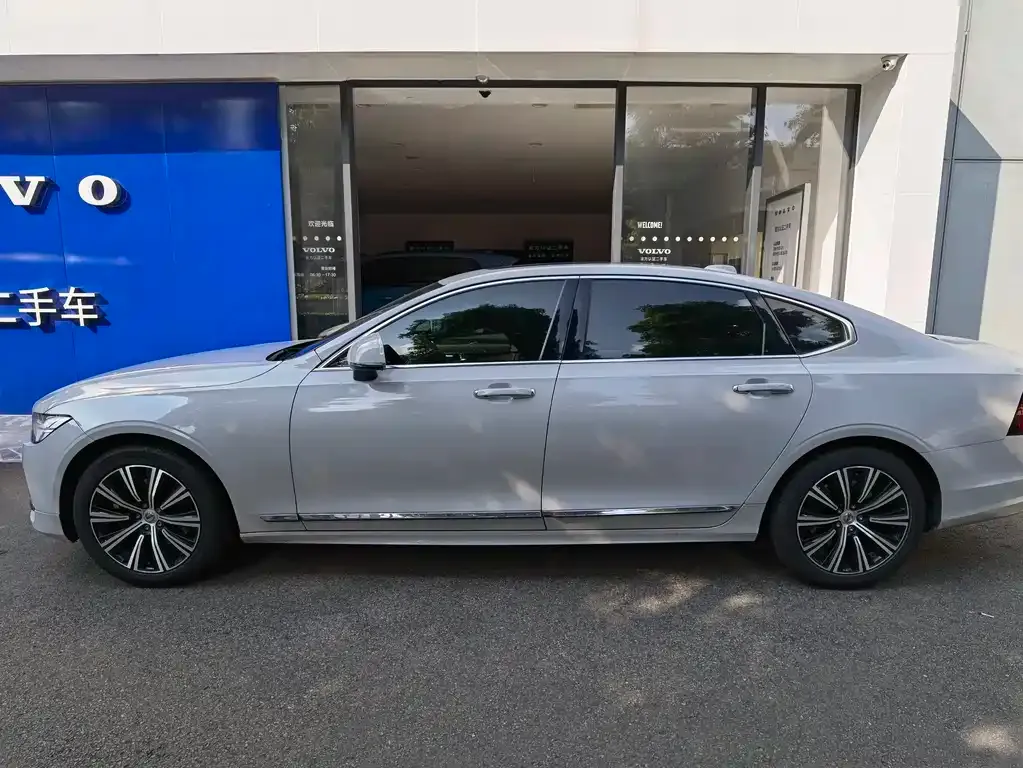 Volvo S90 2021 из CN, фото 6