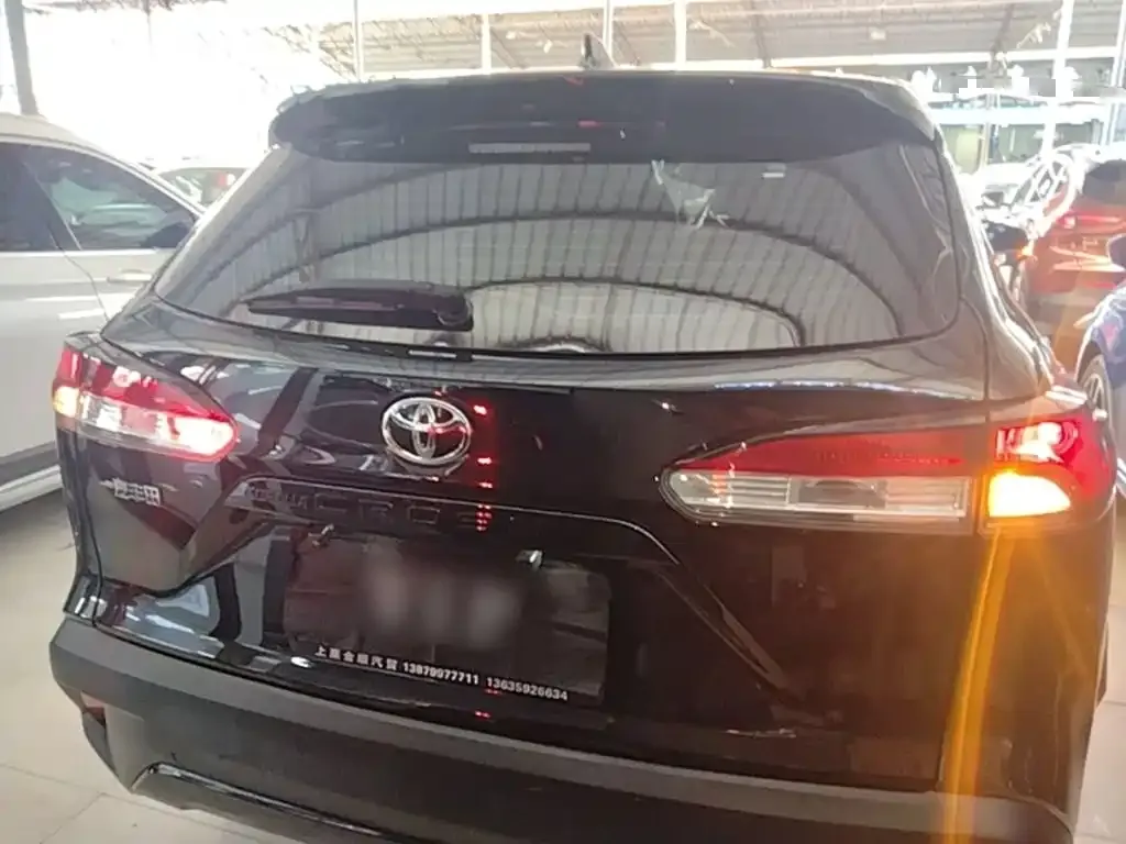 Toyota Corolla Cross 2024 из CN, фото 6