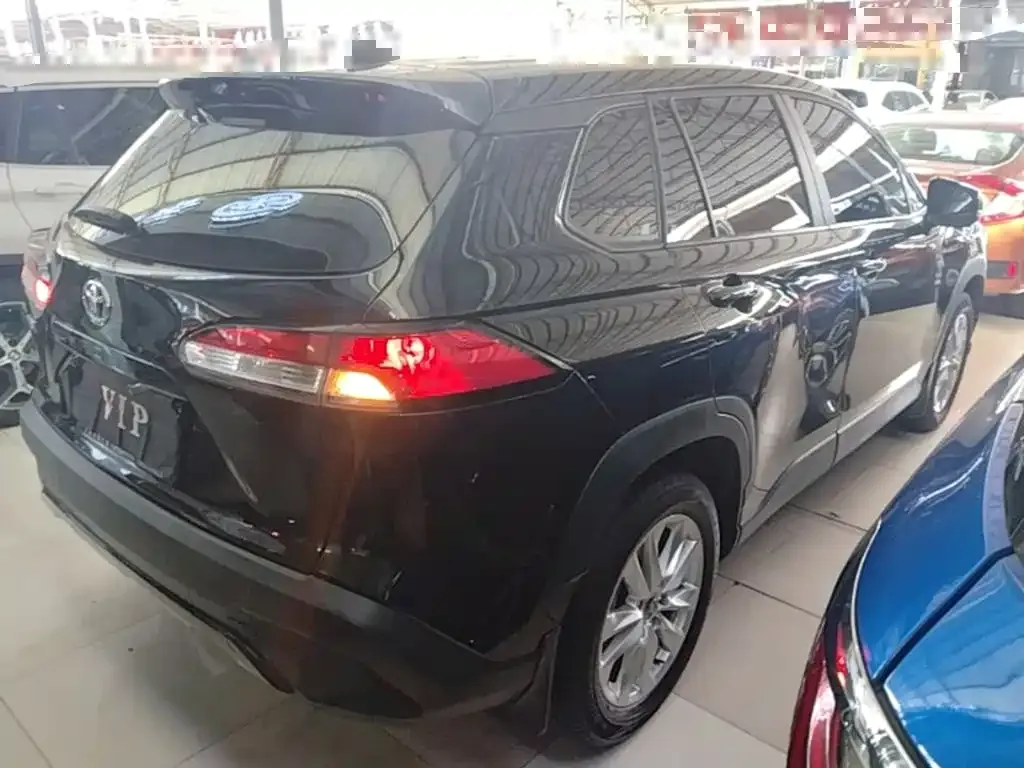 Toyota Corolla Cross 2024 из CN, фото 8
