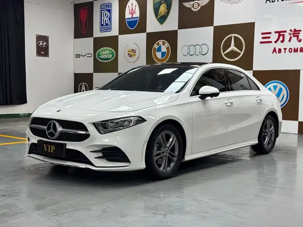 Mercedes-Benz A-Class — фото 1