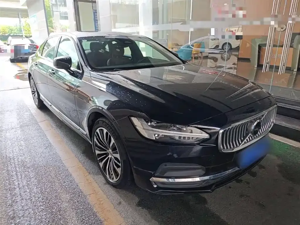 Volvo S90 — фото 10