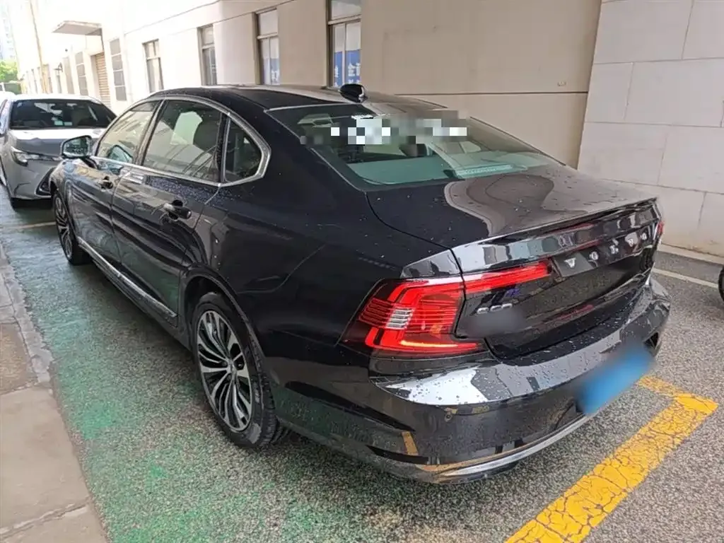 Volvo S90 — фото 6