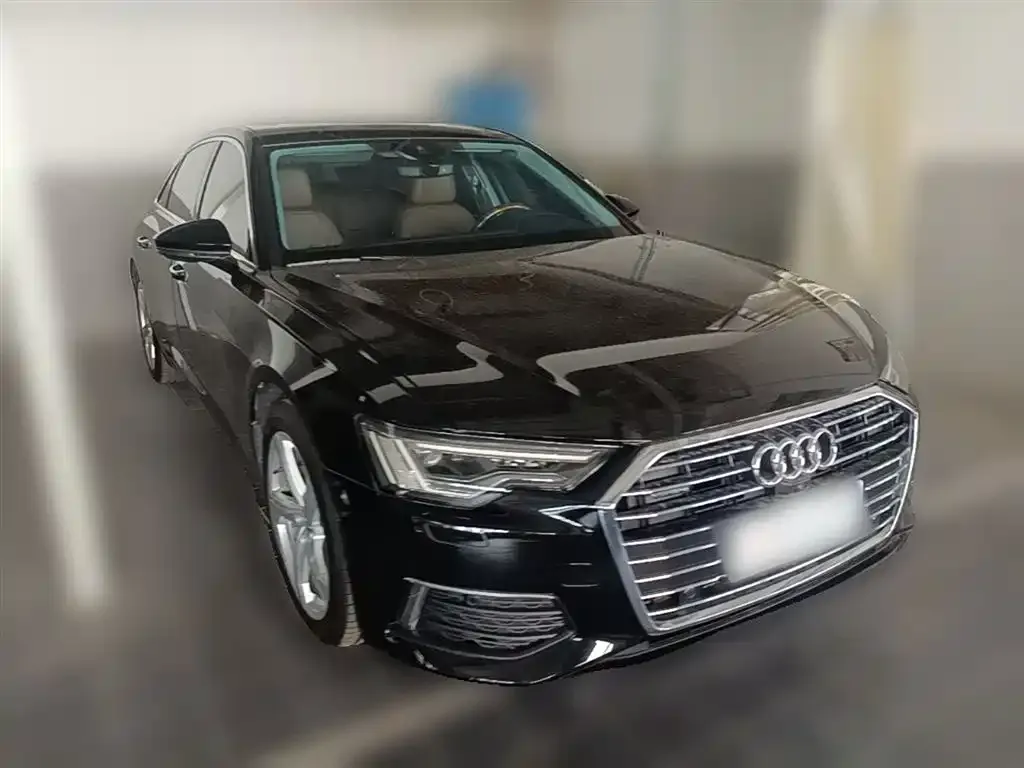 Audi A6L — фото 8