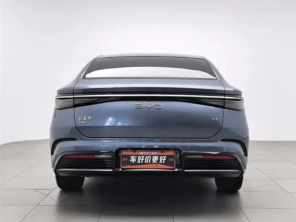 BYD Seal — фото 8