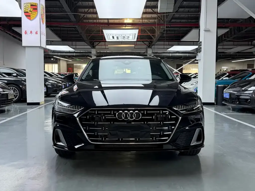 Audi A7L 2024 из CN, фото 2