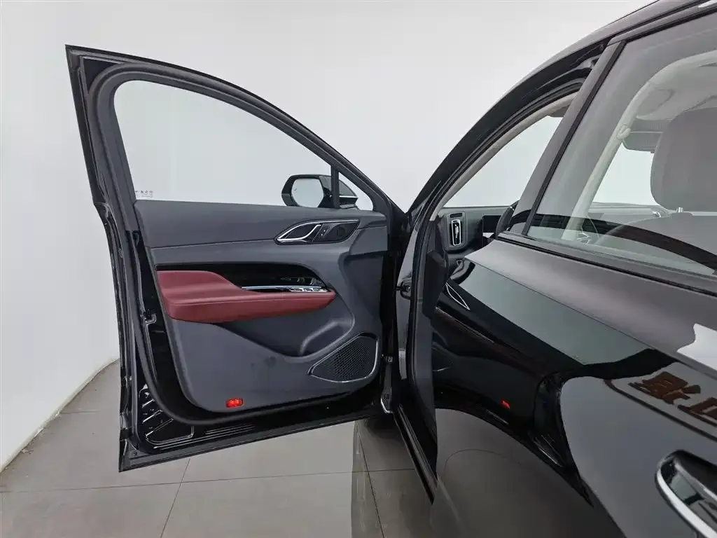 Hongqi HS3 PHEV 2026 из CN, фото 2