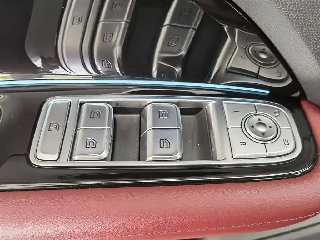 Hongqi HS3 PHEV 2026 из CN, фото 5