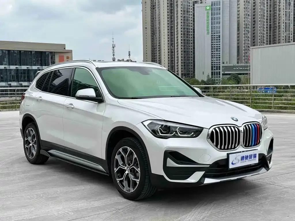 BMW X1 — фото 3