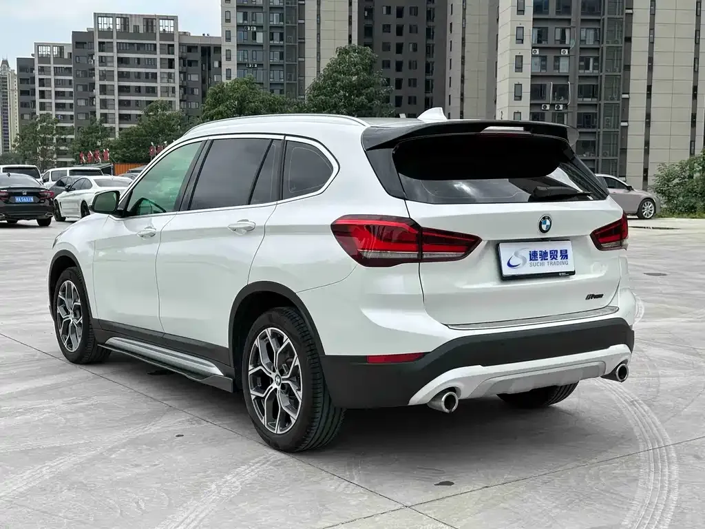 BMW X1 — фото 2